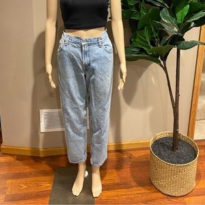 Vintage-LEVIS 550 Denim Jeans Relaxed Fit Tapered Leg( Mom Jeans) Womens Sz.10